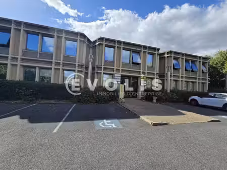 location bureaux saint aubin 91190 75m² à 255m²