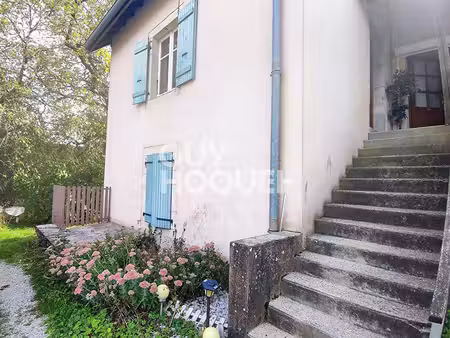 t2 meublé 47m2