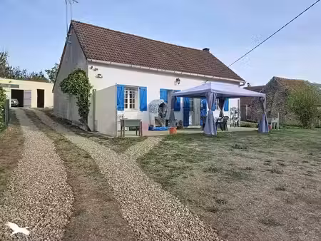 vente maison 3 pièces 93 m² à saint-hilaire-en-lignières (18160)  91 900 €