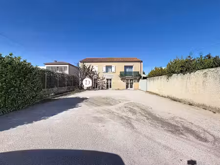 achat local commercial 155m² morieres les avignon 84310
