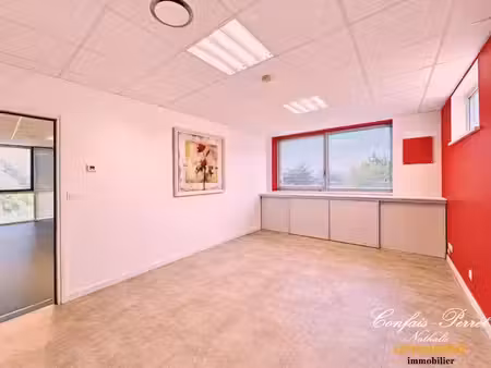vente locaux professionnels 18 pièces 458 m² à dole (39100)  560 000 €