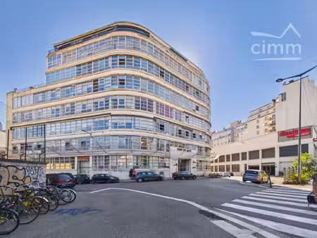local commercial / bureaux de 228 m² - quartier de l'aigle