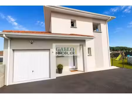 maison individuelle de 2024