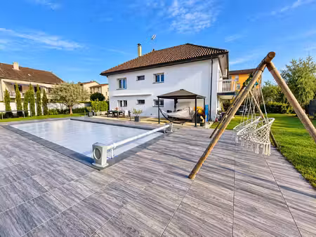 maison familiale 296 m2 piscine 2 logements secteur re