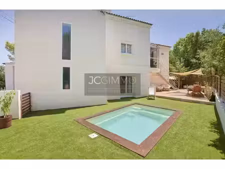 achat immeuble 363m² toulon 83000