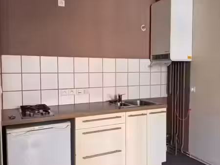 location appartement 1 pièce 25 m² à riom (63200)