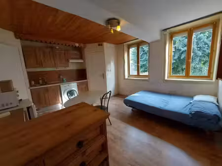 location appartement 1 pièce 21 m² à villefranche-sur-saône (69400)