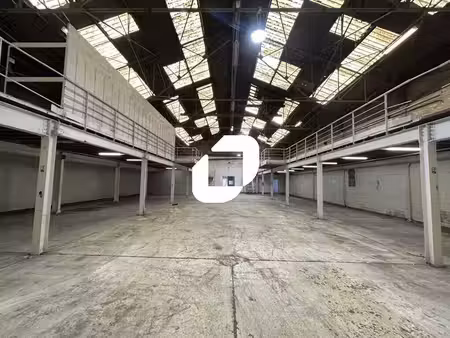 location local d’activités aubervilliers 93300 1862m²