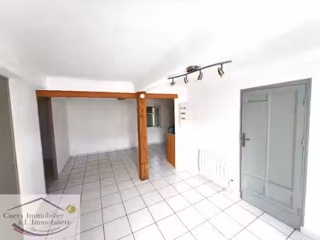 location appartement 2 pièces 37m² la crau 83260
