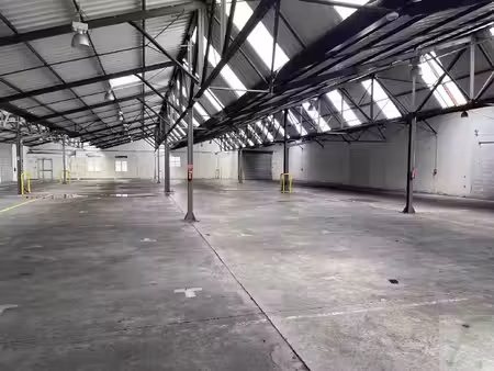 location commerce 1 pièce 2005 m² à pontcharra (38530)