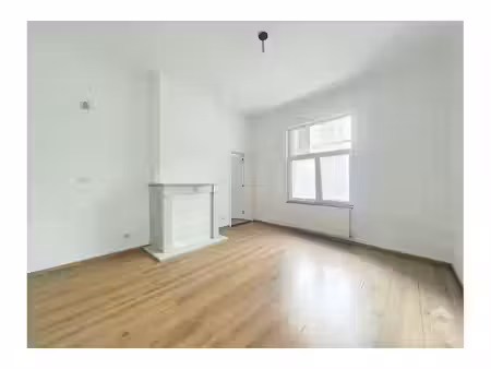 appartement à louer à avenue dailly 38 schaerbeek (vbe71118)