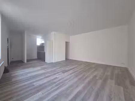 angers hyper centre - appartement t2 non meublée