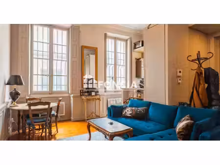 exclusivité foncia  beau t2 dans ancien hôtel particulier