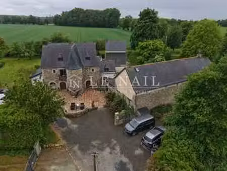 vente demeure d'exception à dinan (22100) : à vendre / 400m² dinan