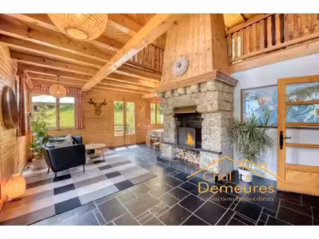 chalet au pied du village