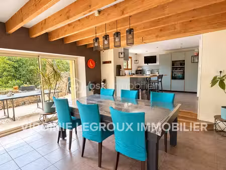maison de 128 m² à port-brillet