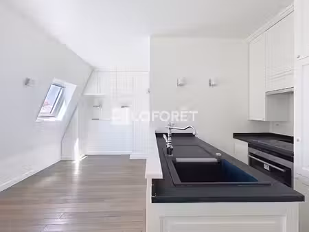 paris 8 -saint augustin - mairie - studio 1 pièce 19.67 m2