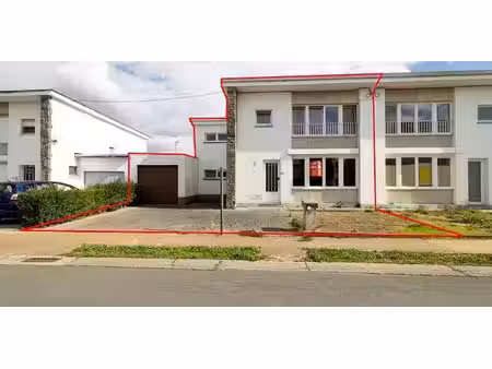 charmante maison avec jardin