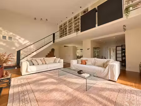spacieuse villa 4 chambres dans un clos calme et verdoyant