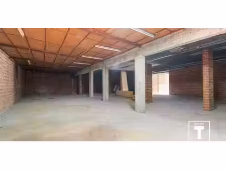 entrepôt à vendre à gent pour € 140.000