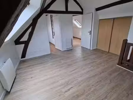 location appartement 3 pièces meublé à méru (60110) : à louer 3 pièces meublé / 36m² méru
