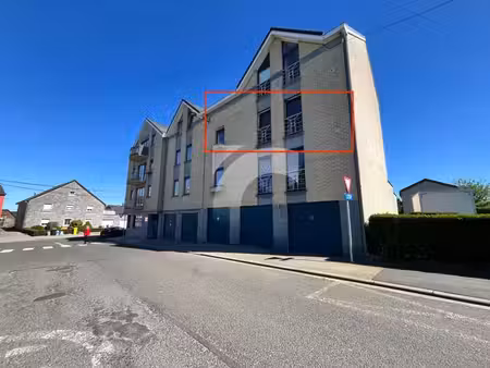 appartement lumineux avec balcon et garage
