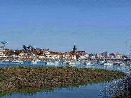 vente terrain à l'aiguillon-sur-vie (85220) : à vendre / l'aiguillon-sur-vie