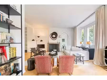molière – appartement de caractère avec terrasse sud
