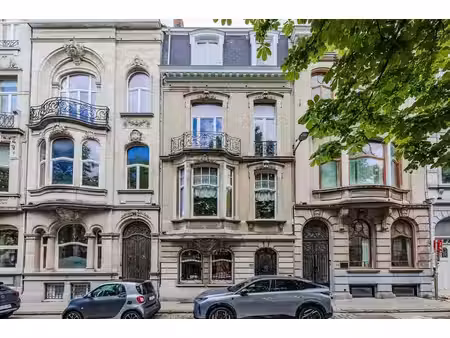 belle maison de maître + jardin !