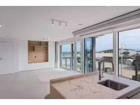 studio exclusive 'style loft' - une belle combinaison d...