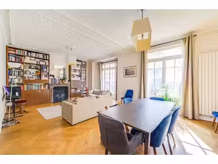 appartement de luxe à vendre dans le quartier mouton duvernet