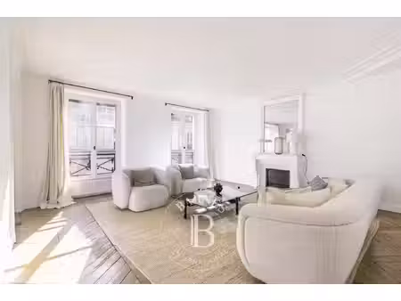 appartement de luxe à vendre dans le quartier invalides