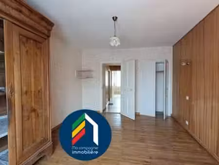 vente maison aux landes-genusson (85130) : à vendre / 123m² les landes-genusson