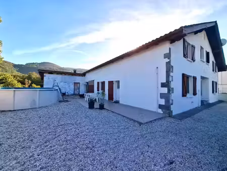 vente maison 8 pièces 245 m² lecumberry (64220)
