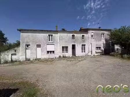 vente maison à saint-andré-de-la-marche (49450) : à vendre / 193m² saint-andré-de-la-march