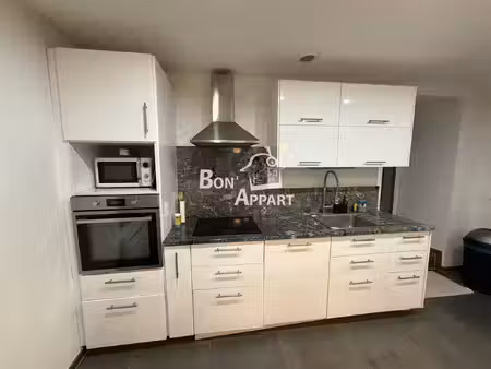 bel appartement f2 avec terrasse saint privat la montagne