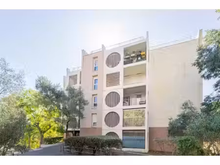 appartement t4