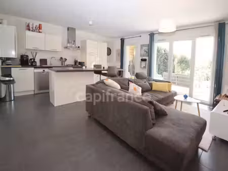 appartement en rez-dejardin à vendre 3 pièces de 67 m² sciez (74)