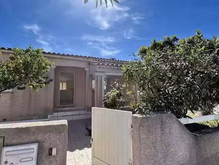 maison avec terrasse et extérieur à marseillan