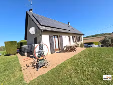 maison avec garages et dépendances sur terrain clos de 3476m2
