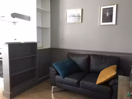 apaprtement f2 meublé