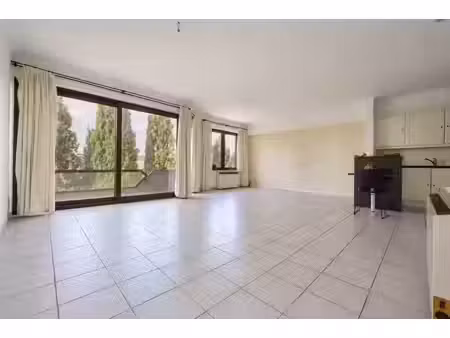 appartement à vendre avec terrasse et 2 chambres   neder-over-heembeek (rbw98654)