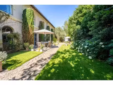 maison de luxe à vendre dans le quartier barriere du medoc