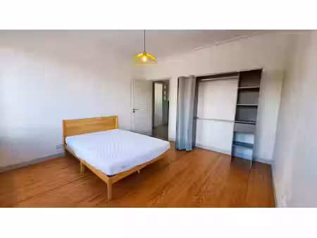 location appartement 1 pièce 15 m² à beaumont-de-lomagne (82500)