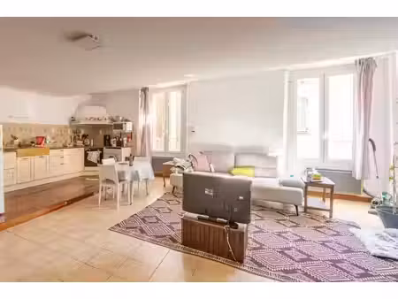 vente appartement 3 pièces 72 m² brignoles (83170)
