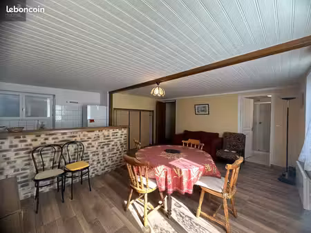 maison 3 pièces 70 m²