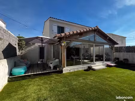 maison 120 m² sur les hauteurs de pignan — terrain 300 m²