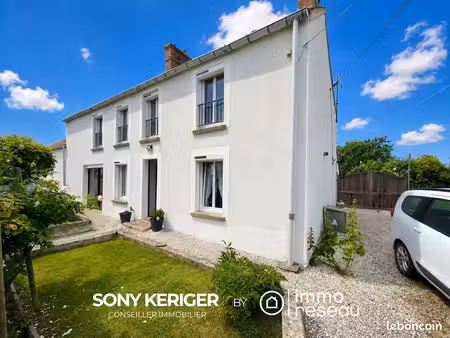 propriété 6 pièces 198 m²