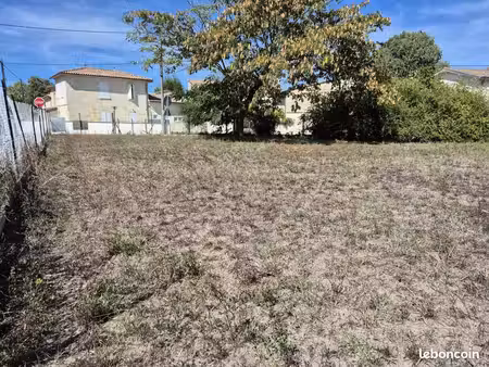 terrain 850 m² libourne