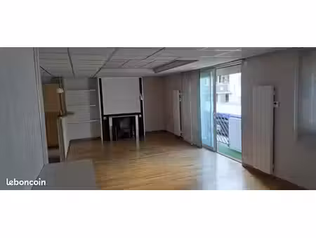 appartement beau t2 de 63 m² – grand séjour – parking sécurisé